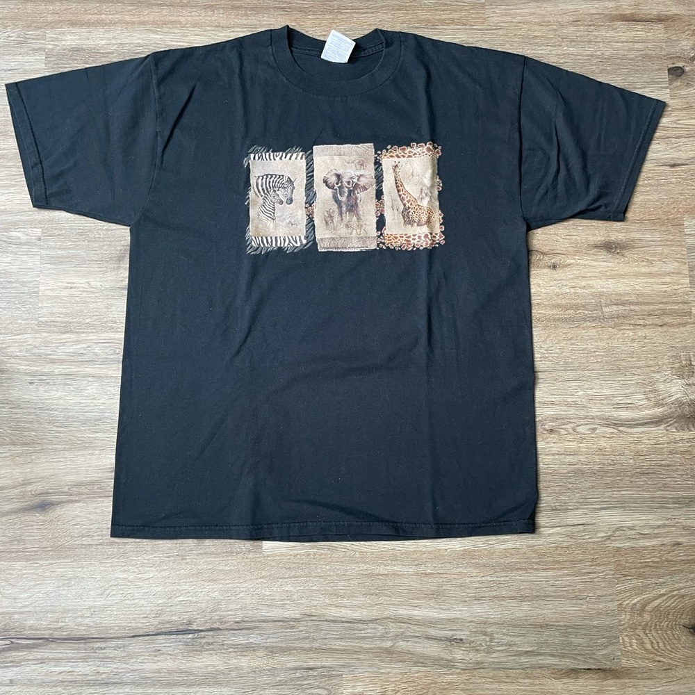 Safari Animal T-shirt , Black, Graphic Tee, XL